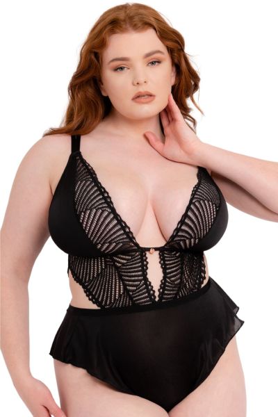 Scantilly by Curvy Kate After Hours -pitsibody Black Kaaritueton body säädettävillä olkaimilla E-L-kuppikolle 36-54 SN-025-327-BLK