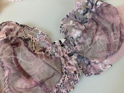Ava Zoe Soft Side Support -rintaliivit Pink Mix Kaarituettu, nelipalainen toppaamaton balconette 70-100, D-L AV-1986-PIX