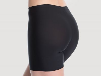 Julimex Lingerie Bermuda Comfort Panty lahkeelliset alushousut musta Normaalivyötäröiset lahkeelliset lähes saumattomat alushousut S-3XL BER-CMF-199/CZA