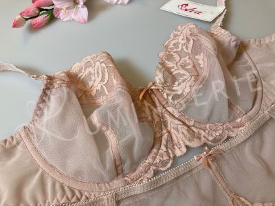 Ava Casabella Soft -rintaliivit Powder Pink Kaarituettu, toppaamaton, pehmeäkuppinen liivi 65-100, D-L AV-1993-POW