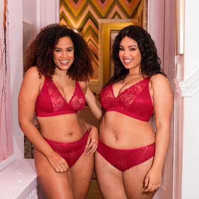 Curvy Kate Lace Daze -bralette Lipstick Red Kaaritueton, toppaamaton braletteliivi 65-90 E/F - M/N CK-044-110-LIP