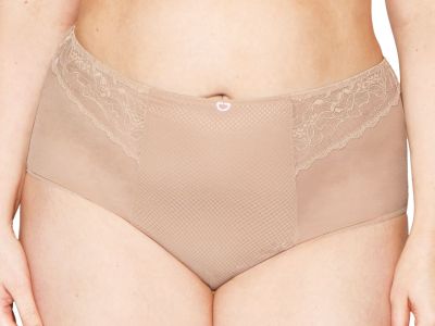 Curvy Kate DelightFull korkeavyötäröiset alushousut latte Korkeavyötäröiset alushousut 38-50 CK001208-LAT