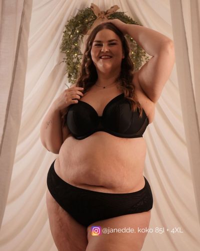 Elomi Nerina High Leg -alushousut - Black Midihousu normaalikorkealla vyötäröllä, korkealle leikatut jalansuut. S/38 - 4XL/50 EL302753-BLK