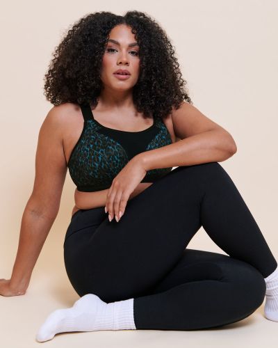 Curvy Kate Every Move UW -urheiluliivit - Black & Blue Animal Print Kaarituettu, toppaamaton korkean tukitason urheiluliivi. 65-95, G-O CK-043113-BBP