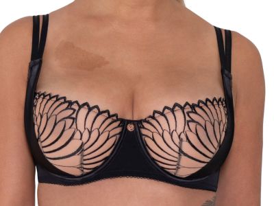 Scantilly by Curvy Kate Fallen Angel Balcony -rintaliivit musta Kaarituettu, toppaamaton matala balconetteliivi 65-85, E-L ST-012-100-BLK