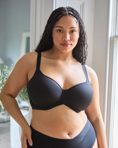 Sculptresse by Panache Form UW Moulded Spacer -t-paitaliivit - Black Kaarituettu, keveästi topattu saumaton spacer-t-paitaliivi 70-105, E-L 11331-BLK