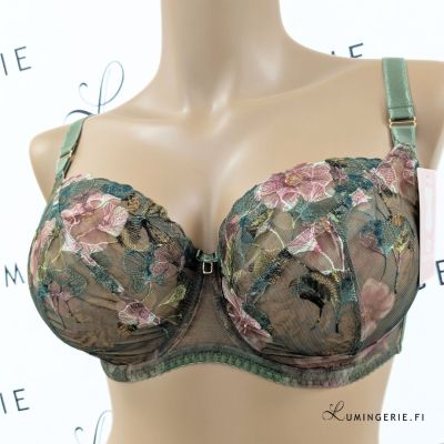 Gorsenia Delaila UW Soft -rintaliivit Green Floral Kaarituettu, toppaamaton kirjailtu meshliivi. 70-100, D-M K939-ZIE