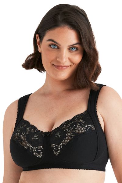 Miss Mary Lovely Lace kaarituettomat rintaliivit musta Kaaritueton ja kokokuppinen liivimalli ekstraleveillä olkaimilla. 80-120 D-H MM-2105-06