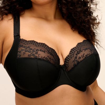 Elomi Lucie UW Stretch Plunge -rintaliivit - Jet Black Kaarituettu, kokokuppinen ja toppaamaton plunge-liivi joustopitsillä. 70-100, E-O EL4490-JET