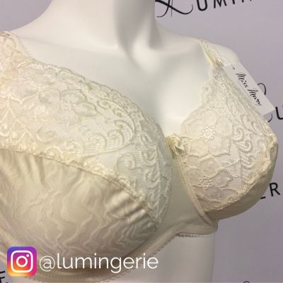 Miss Mary Jacquard Wave kaarituelliset rintaliivit shampanja Kaaritueton kokokuppinen liivi leveillä olkaimilla. 75-105 D-G MM-2452-CHA
