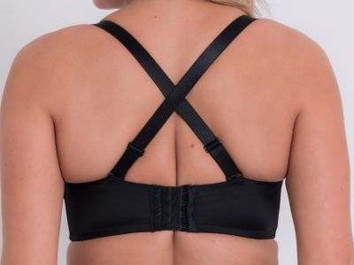 Curvy Kate Luxe *updated* olkaimettomat/multiway-rintaliivit Jet Black Kaarituettu, kevyesti topattu olkaimeton/multiwayliivi. 65-90 D-M CK2601-JEB