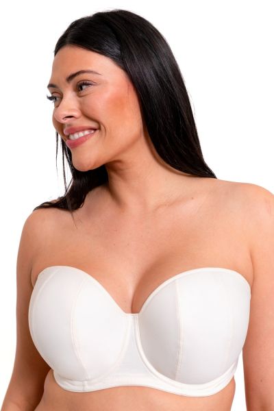 Curvy Kate Luxe *updated* olkaimettomat/multiway-rintaliivit Pearl Ivory Kaarituettu, kevyesti topattu olkaimeton/multiwayliivi. 65-90 D-M CK2601-PIV