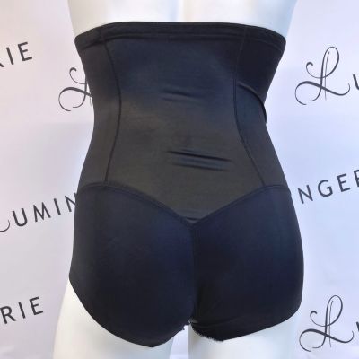 Plaisir Lingerie Magic muotoilevat korkeavyötäröiset alushousut musta Vyötäröä muotoilevat korkeavyötäröiset alushousut 42-56 954