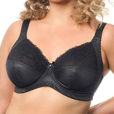 Plaisir Lingerie Maria UW Soft Full Cup -rintaliivit Black Kaarituettu, toppaamaton täyskuppiliivi, jossa joustopitsi kupin yläreunassa. 80-120, E-K 60025-1/BLK