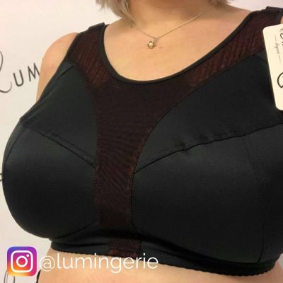 Nessa Nessa Soft Comfort Sport -urheiluliivit punainen leopardi Kaaritueton, toppaamaton urheiluliivi pehmustetuilla olkaimilla. 60-100, D-P 070-519