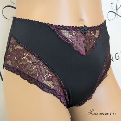 Plaisir Lingerie Beate-midialushousut Black & Merlot Normaalikorkeat alushousut Beate-sarjaan. 42-54 144-32/MRL