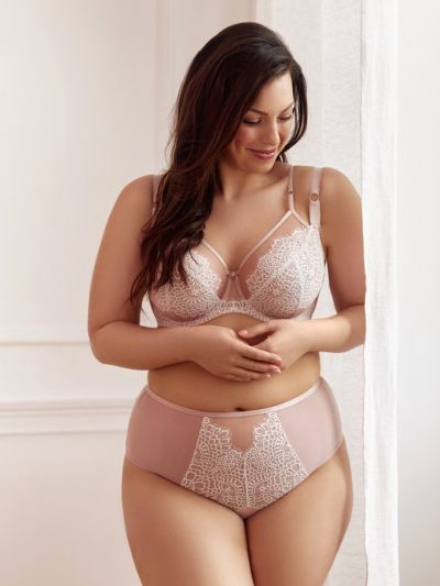 Gorsenia Romantic Vibe Soft -rintaliivit Beige & Cream Kaarituettu, toppaamaton liivi koristeellisilla tuplaolkaimilla. 70-100, D-M K852