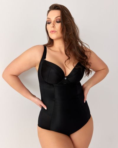 Gorsenia Sanremo kupiton body Black Kupiton kevyesti muotoileva body, jossa säädettävät olkaimet. S/36 - 4XL/48 K148-CZA
