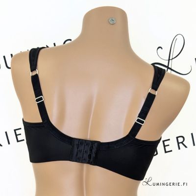 Sculptresse by Panache 9441B Activate UW NP -urheilurintaliivit Black Lace & Chalk Kaarituettu, toppaamaton urheiluliivi, jossa olkaimissa racerback-mahdollisuus. 75-105, D-O SCU-9441B-BLC