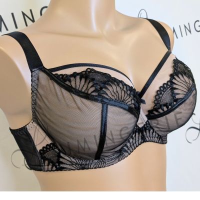 Nessa Selena Nouveau UW Soft -rintaliivit Black & Beige Kaarituettu, pehmeäkuppinen kirjailtu meshbalconette pitsikoristeilla. 65-110, D-P SEN-500-B&B