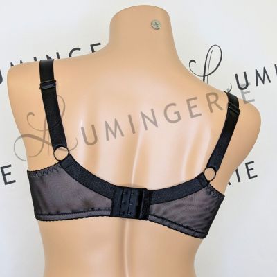 Nessa Selena Nouveau UW Soft -rintaliivit Black & Beige Kaarituettu, pehmeäkuppinen kirjailtu meshbalconette pitsikoristeilla. 65-110, D-P SEN-500-B&B