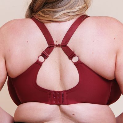 Curvy Kate Smoothie UW Moulded Spacer -rintaliivit - Deep Red Kaarituettu, saumaton ja sileä t-paitaliivi muunneltavilla olkaimilla. 65-105, E-M CK072104-DRE