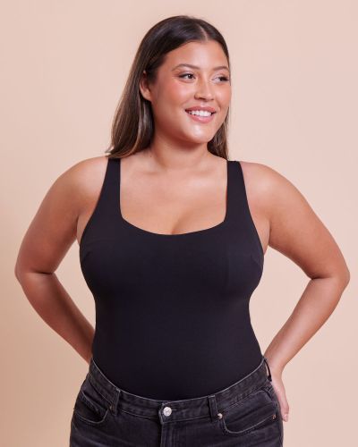 Curvy Kate Smoothie NW Stretch -body - Black Kaaritueton, kuppikokomitoitettu body stringtakaosalla. 65-90 E/F - O/P CK111704-BLK