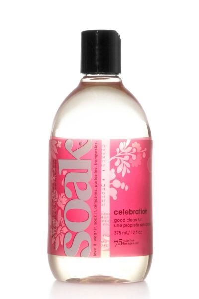 Soak Soak-hienopesuaine - Celebration - Big Bottle 375 ml pullo  