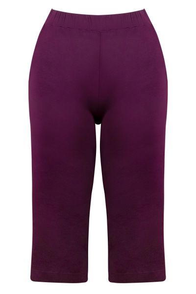 Curvy Kate Softease Cropped Pant -pyjamahousut Fig Leveälahkeiset vajaamittaiset pyjama- ja oleskeluhousut. 36-50 CN-054-328-FIG