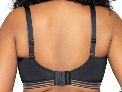 Curvy Kate Unwind-bralette musta Kaaritueton, toppaamaton braletteliivi 65-90 E/F - M/N CK-011110-BLK