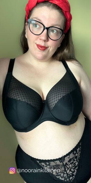 Sculptresse Bliss black @noorainkilainen
